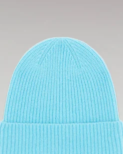 Cuffed Beanie with Small Ribs