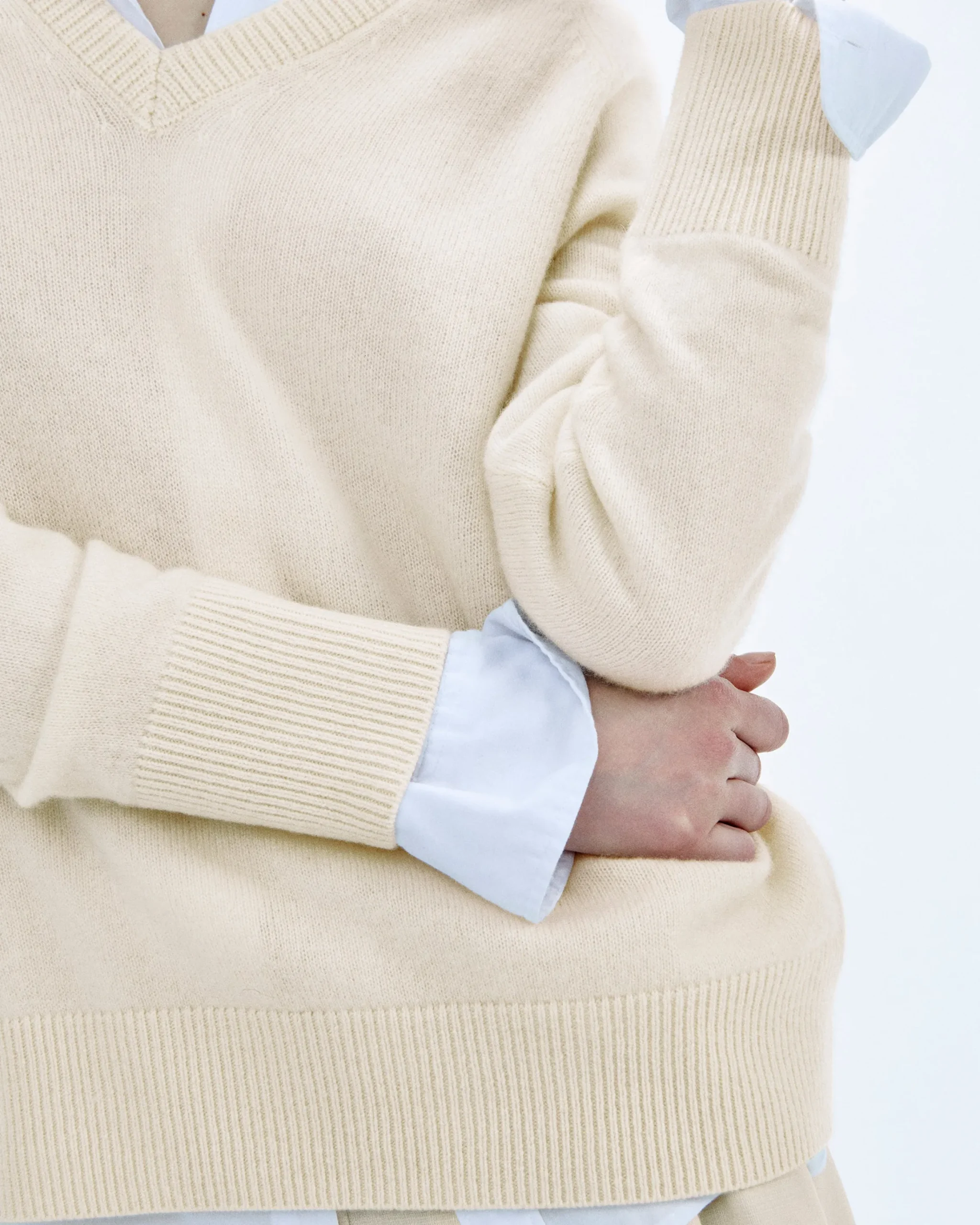 Light Oversize V-Neck Sweater