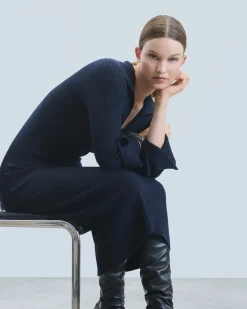 Long Dress with Long Sleeves and Polo Collar