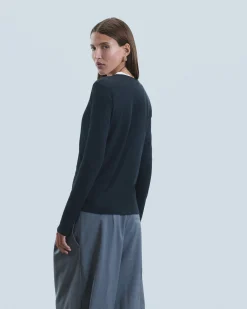 Long Sleeve V-Neck T-shirt