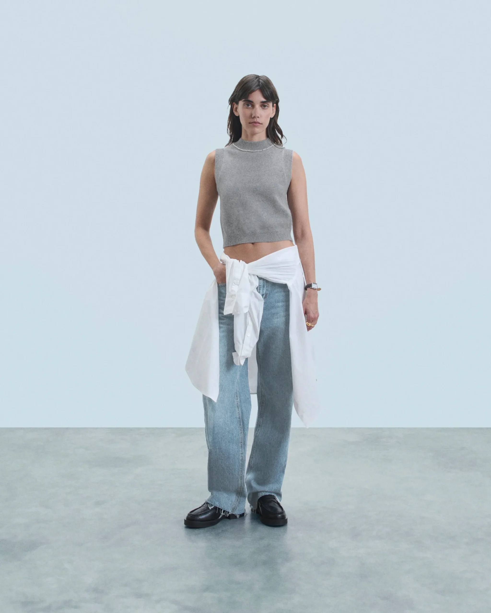 Sleeveless Sweater with Beads at the Neckline