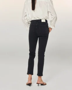 Slim Fit JOHNNY Jeans