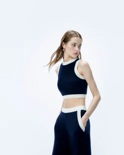 Two-tone Sleeveless Sweater